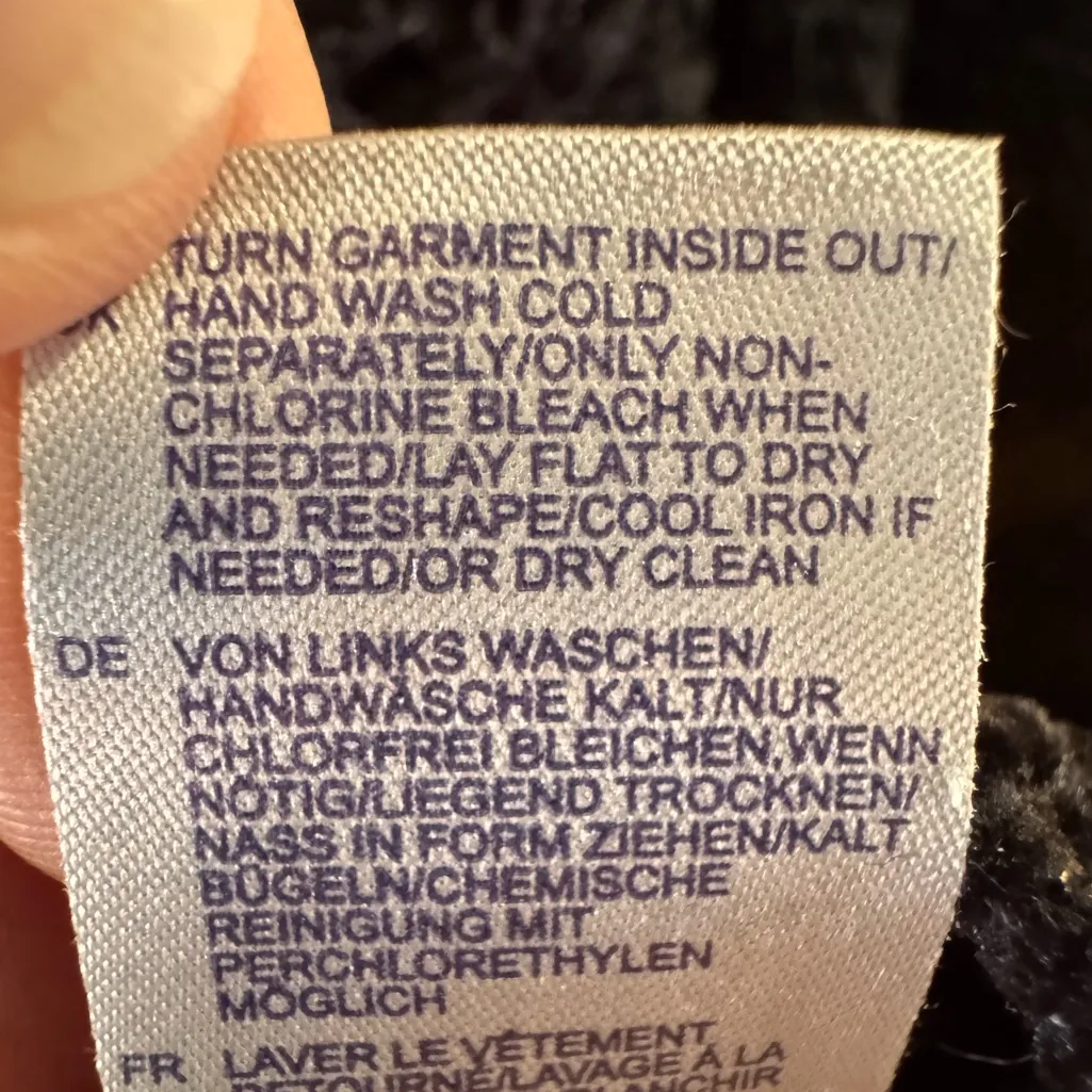 NYDJ Black Chenille V-Neck Sweater with Metallic Silver Highlights - NWT- XL - Image 7