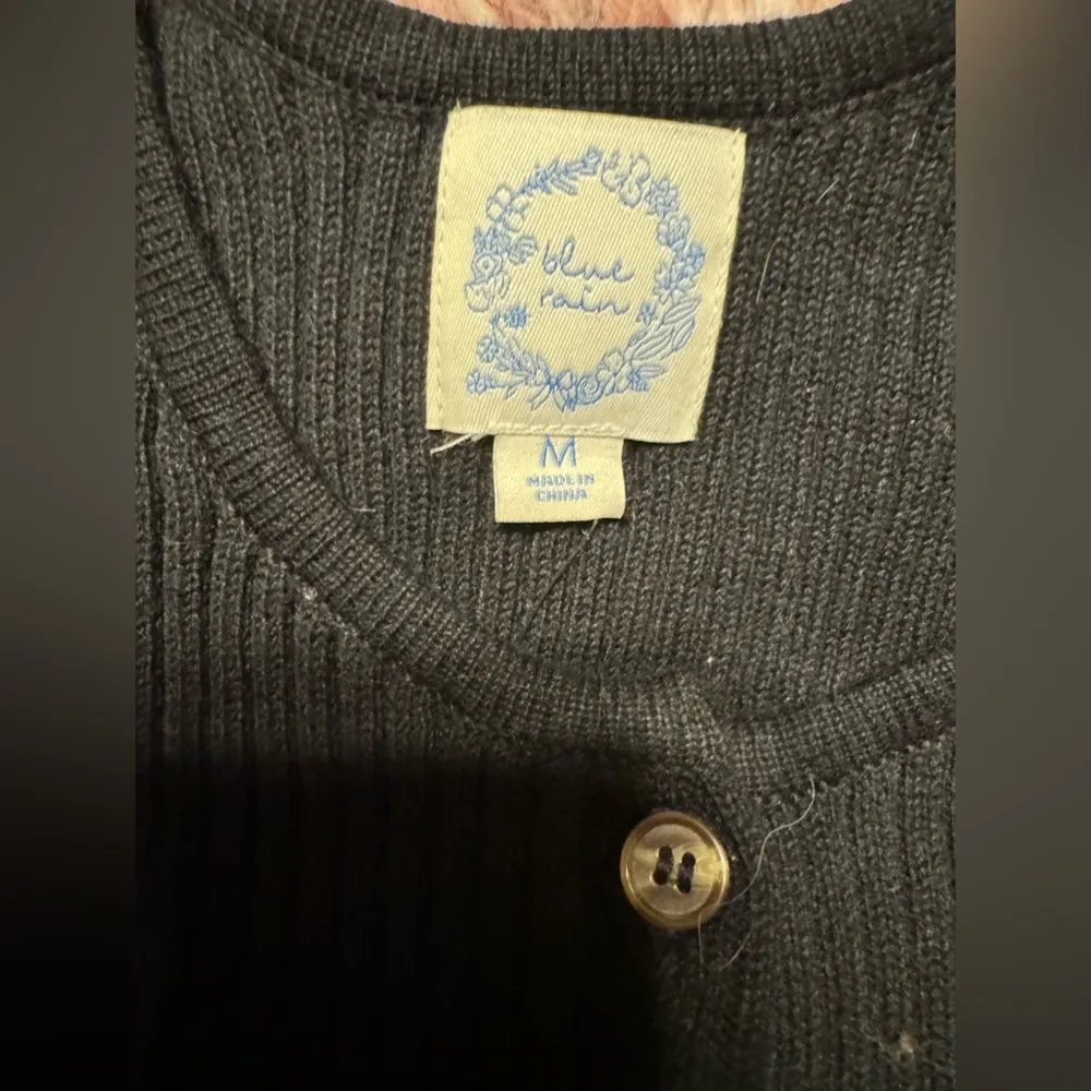 Black sweater vest - Image 2