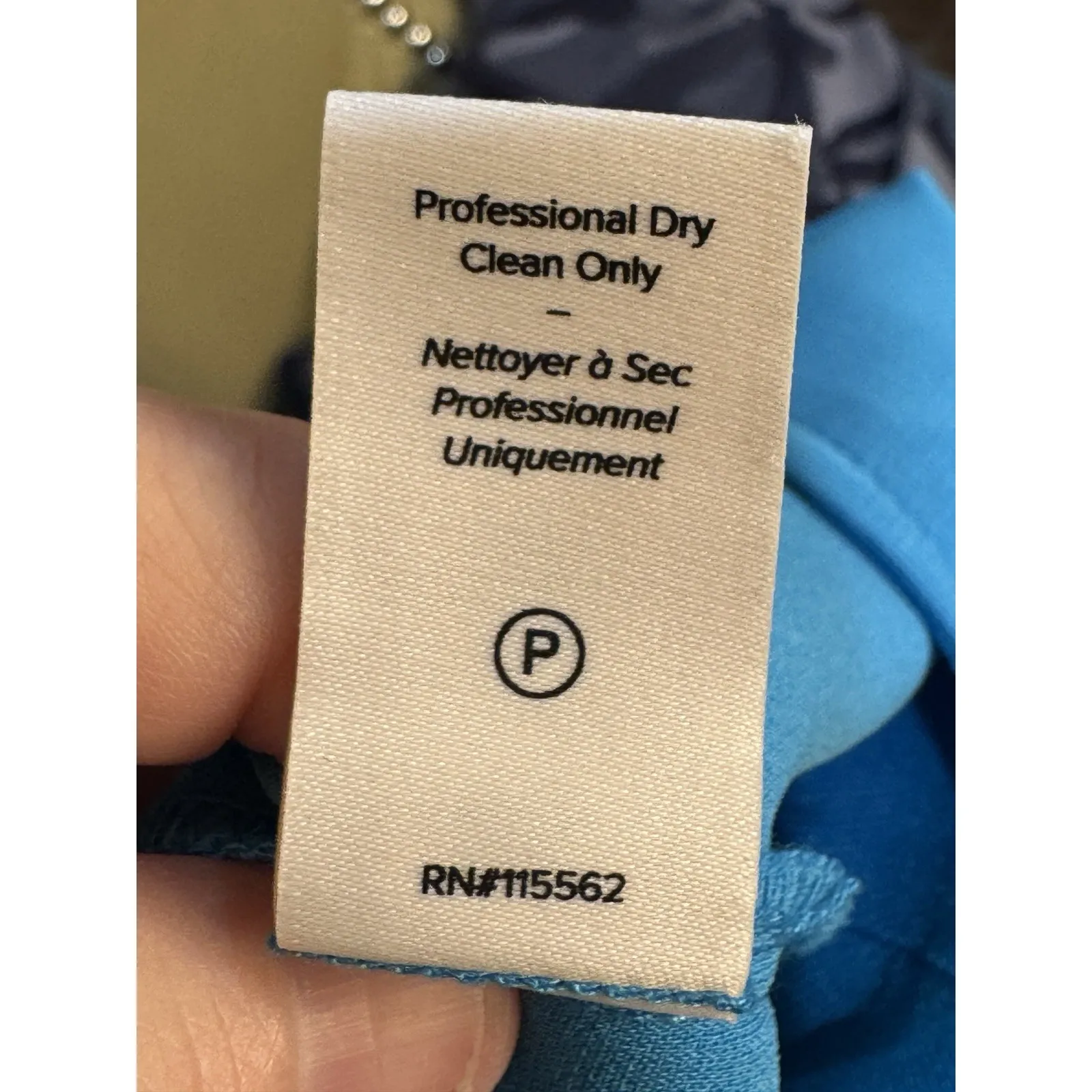 Cinq à‎ Sept Brianne Pintuck Crepe Pants Size 4 Bright Blue - Image 7