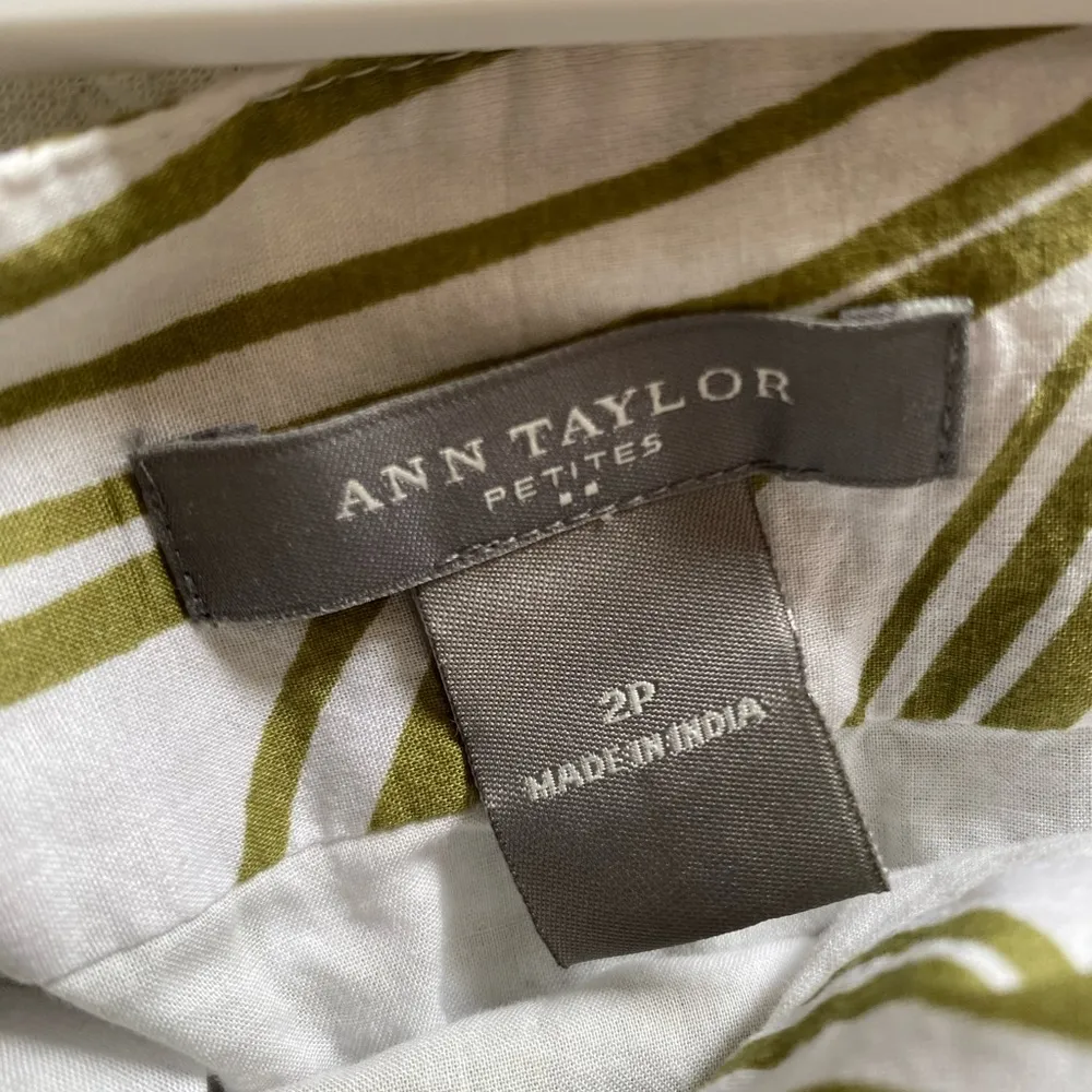 Ann Taylor Floral Green & White Skirt Profesional Teacher Office Wear - Image 5