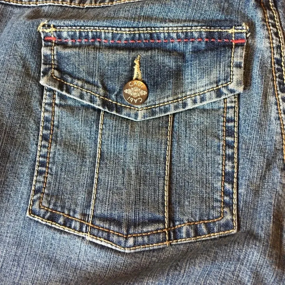 CAbi #520 Denim Capri Pants Cropped Jeans Bermudas Culottes Gauchos size 4 - Image 6