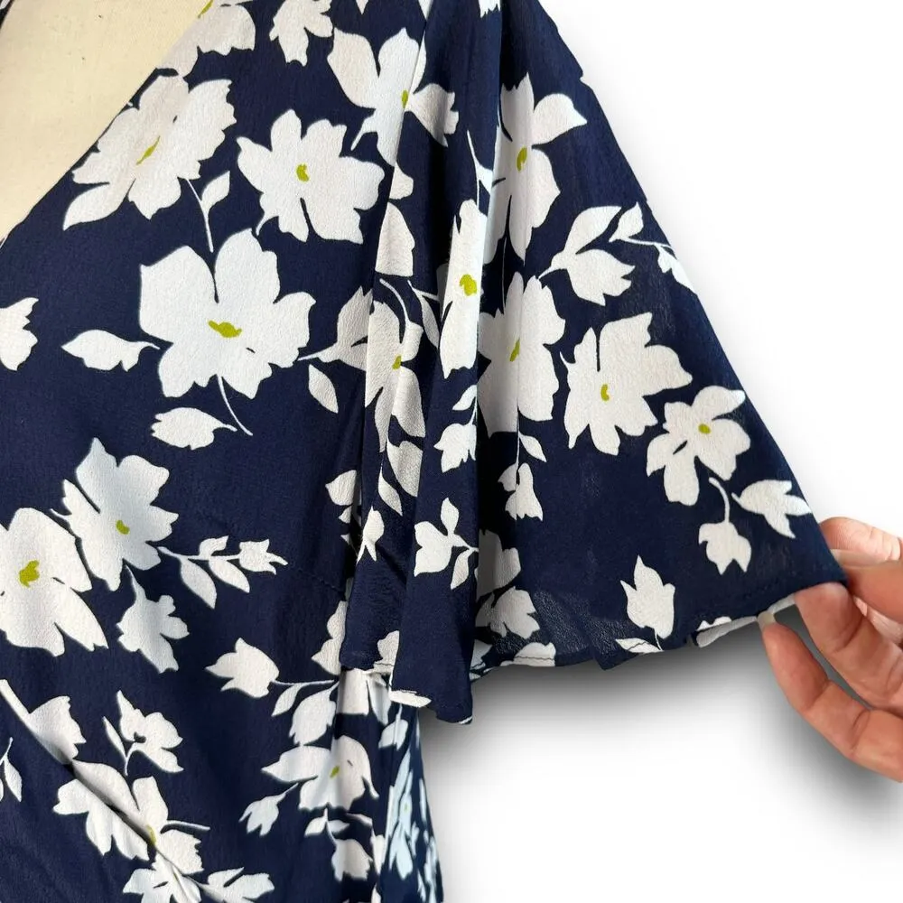 VICI More Sun Days Blue Floral Wrap Mini Dress Vneck Short Sleeve Size Medium - Image 5