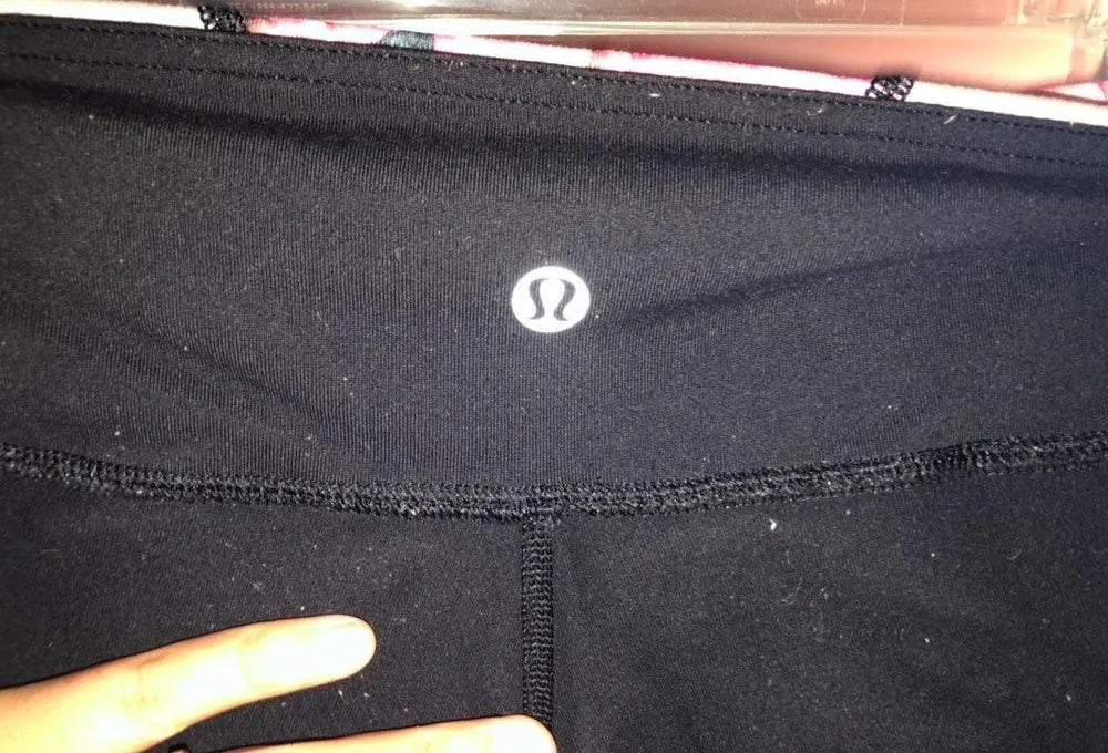 Lululemon Reversible Leggings! - Image 3