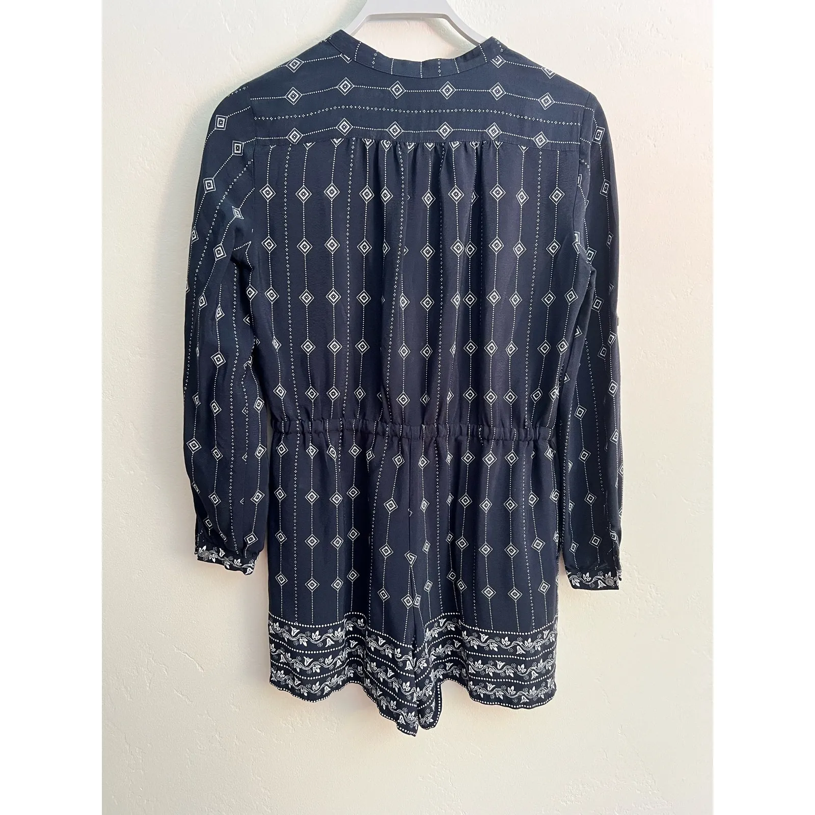 Ann Taylor Loft Petites Shorts with Long Sleeves Navy Romper Size: Small SP - Image 2