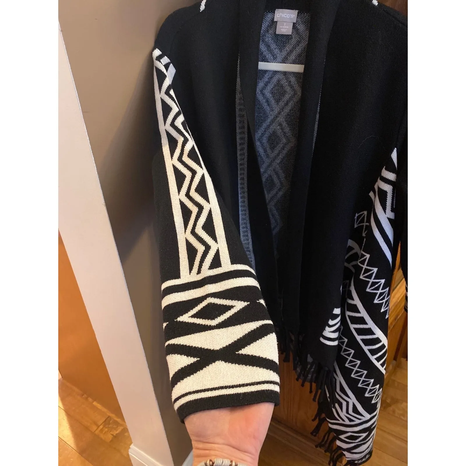 2010s Chico’s Black Tribal Fringe Knit Open Cardigan Wrap Size 3 XL - Image 9