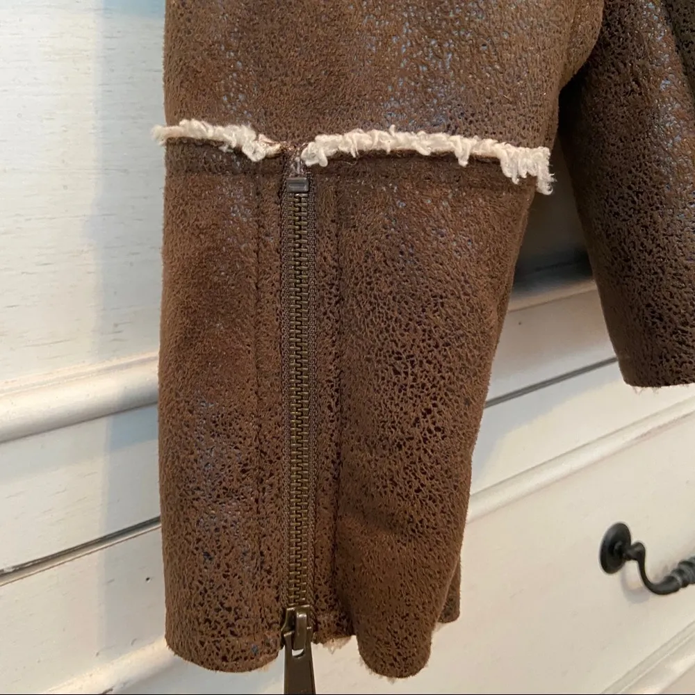 PrAna Esme Faux Leather Sherpa Lined Jacket. Size Large - Image 9