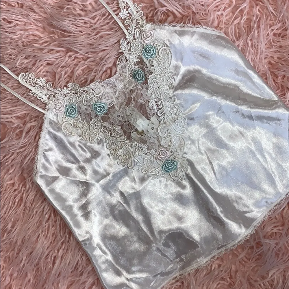 Vintage Victoria’s Secret Satin Rosette Camisole - Image 7