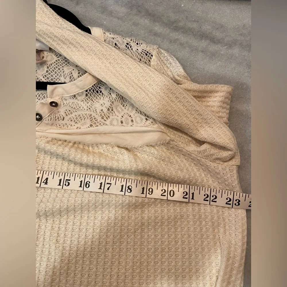 Knox Rose Size M Cream Waffle Knit Lace Long Sleeve Henley Top Tunic Shirt - Image 9
