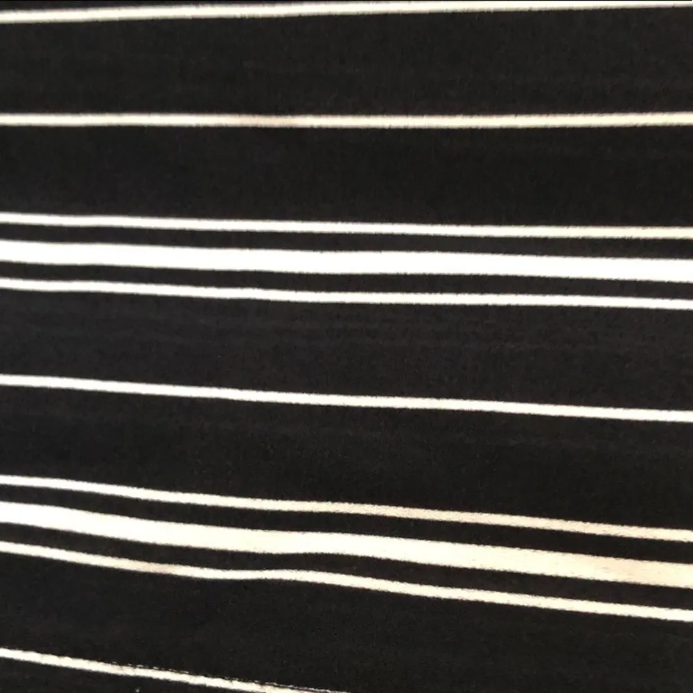 H&M Black & White Striped Buttoned Blouse‎ Sz 2 - Image 4