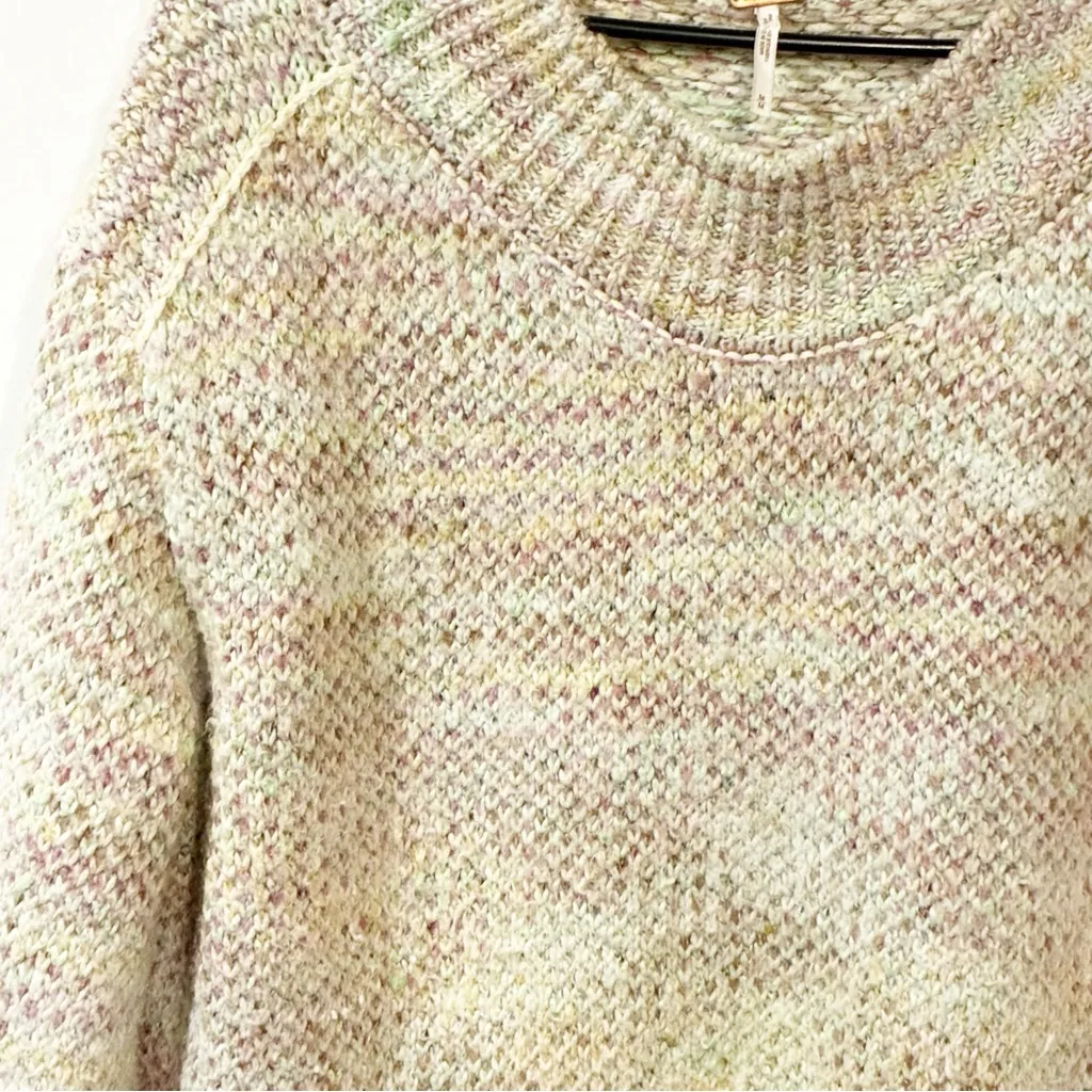 FREE PEOPLE Cotton Candy Pullover Sweater Gardenia Blossom Combo Size Medium - Image 3