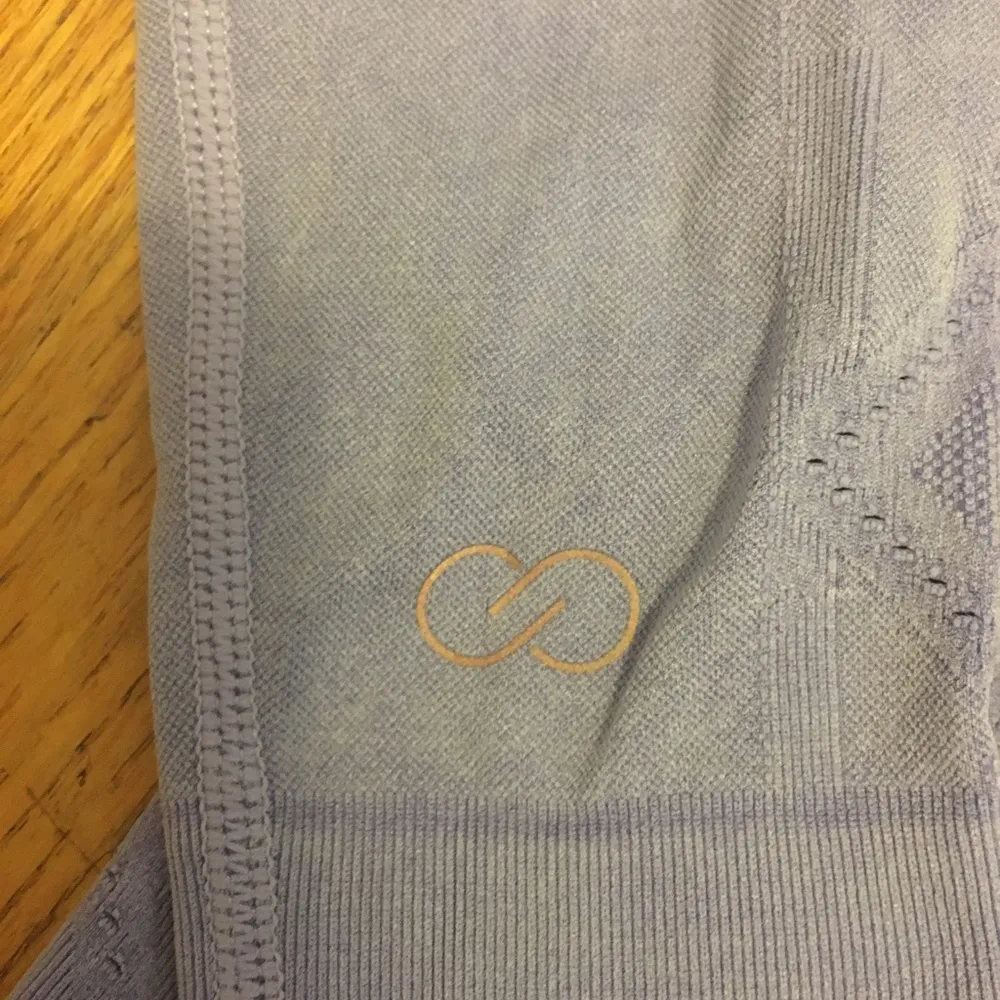 Calia by Carrie Underwood Seamless Top - M - Image 6