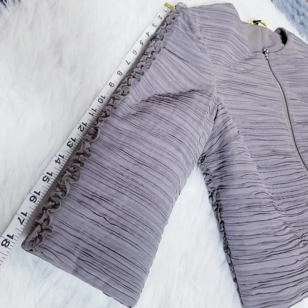 SoCa St. John Taupe Cropped Blazer - Image 11