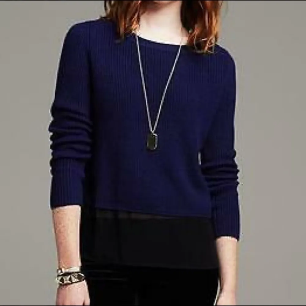 NWOT Banana Republic dark blue layered ribbed soft sweater - Image 3