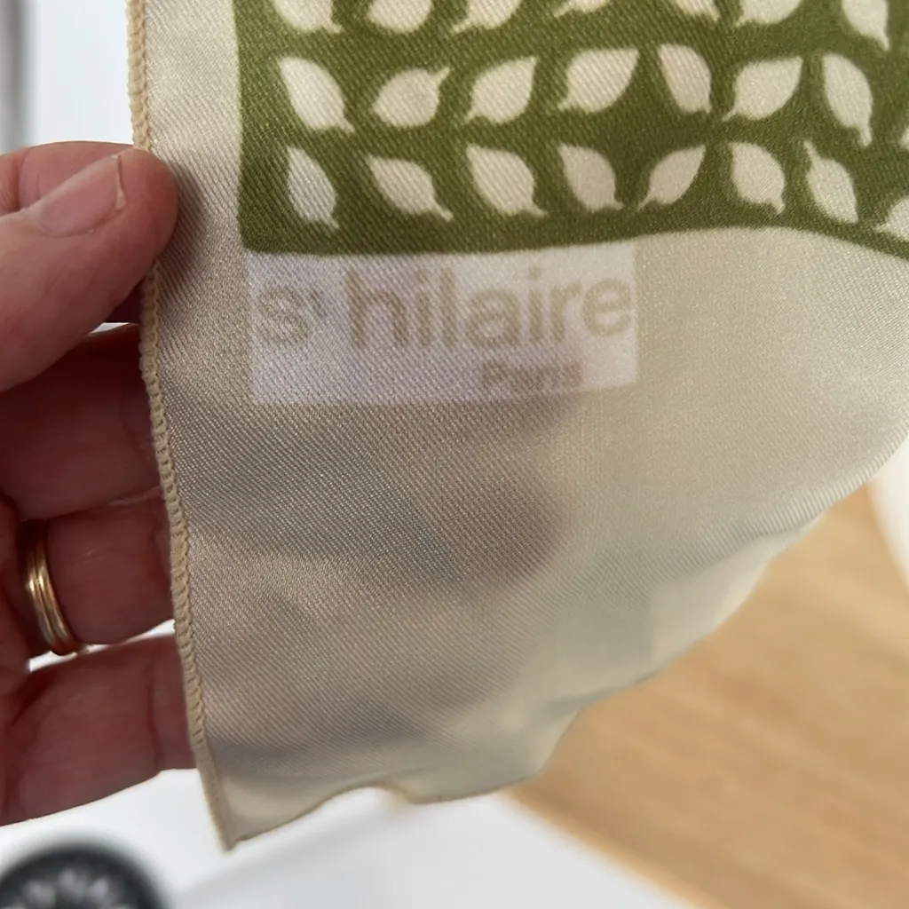 Saint Hilaire Paris vintage Green and Gold Patterned Scarf - Image 2