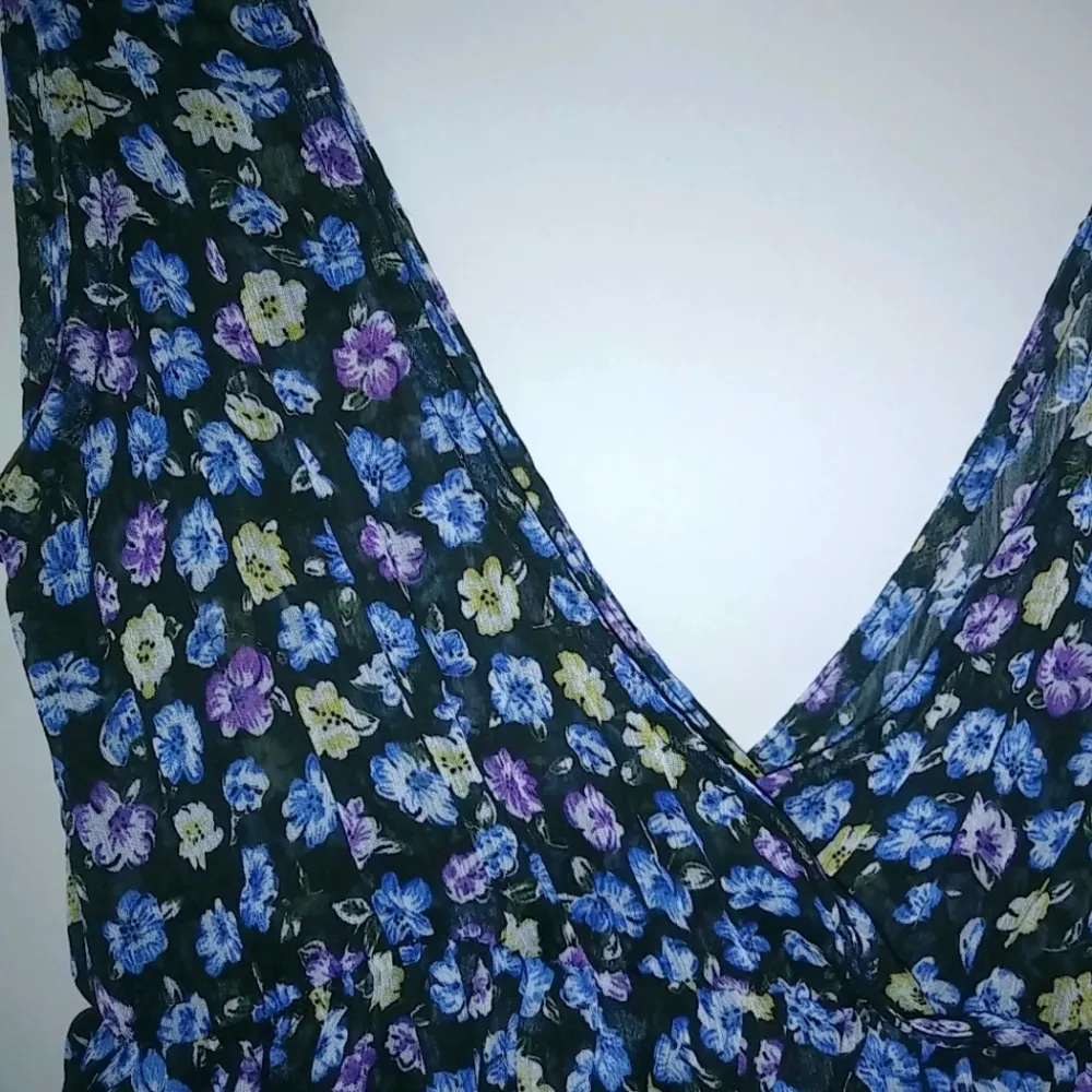 Disney D-Signed S Blue Tiny Floral Sheer Top - Image 2