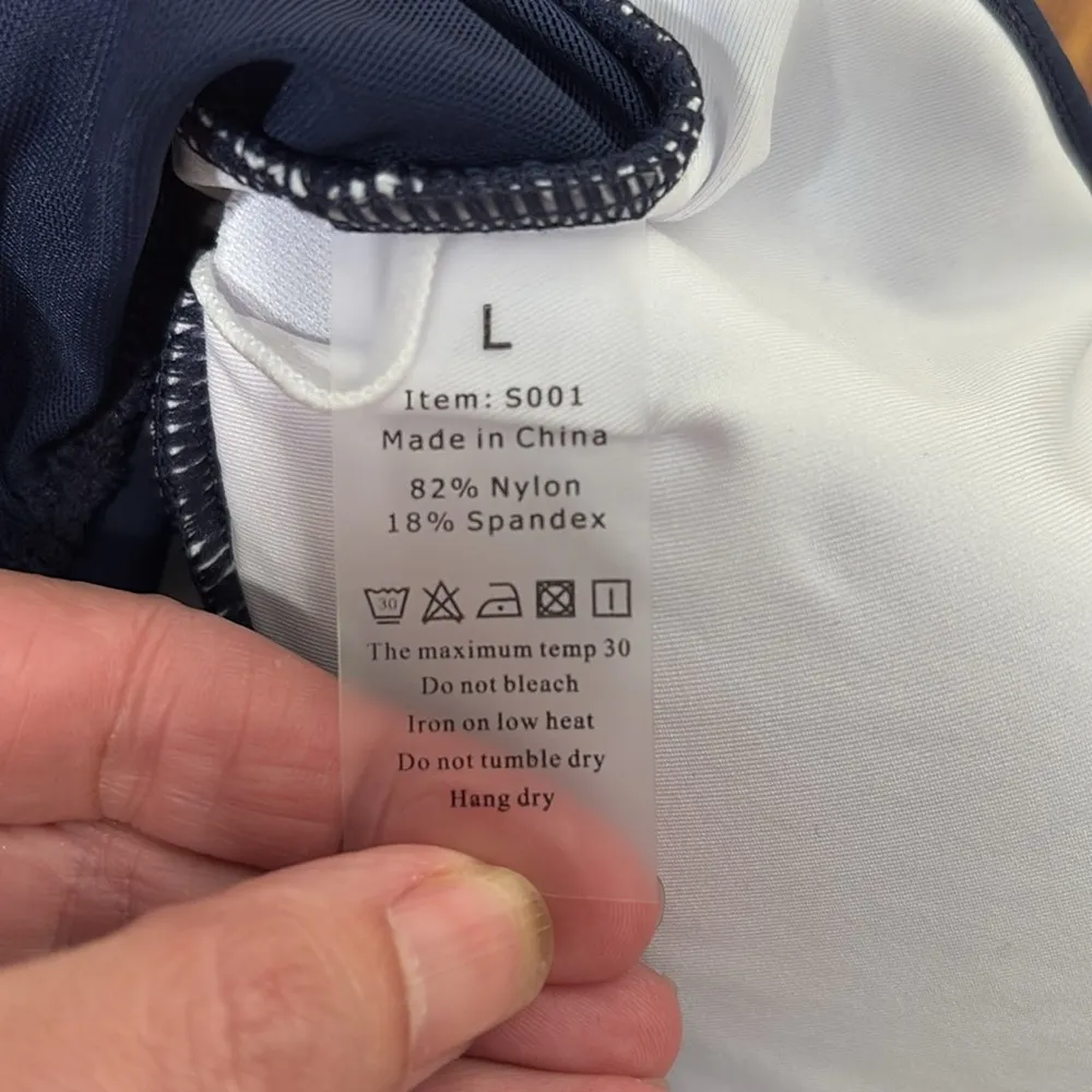 I2CRAZY One Piece‎ Swimsuits Mesh V Neck Bathing Suits Navy L NWT Blue Size L - Image 8