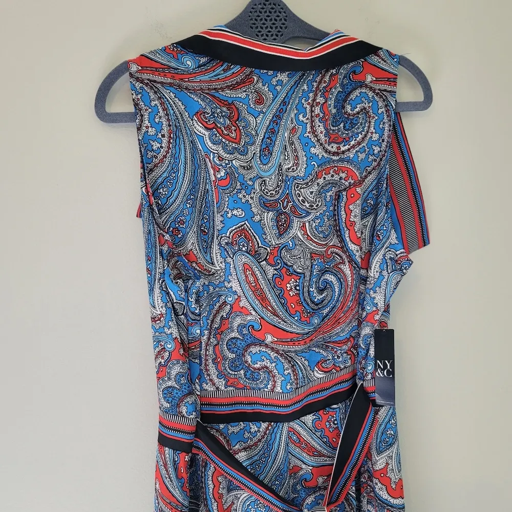 New York & Co Red and Blue Paisley Dress NWT Factory Size Tag Defect - Image 6