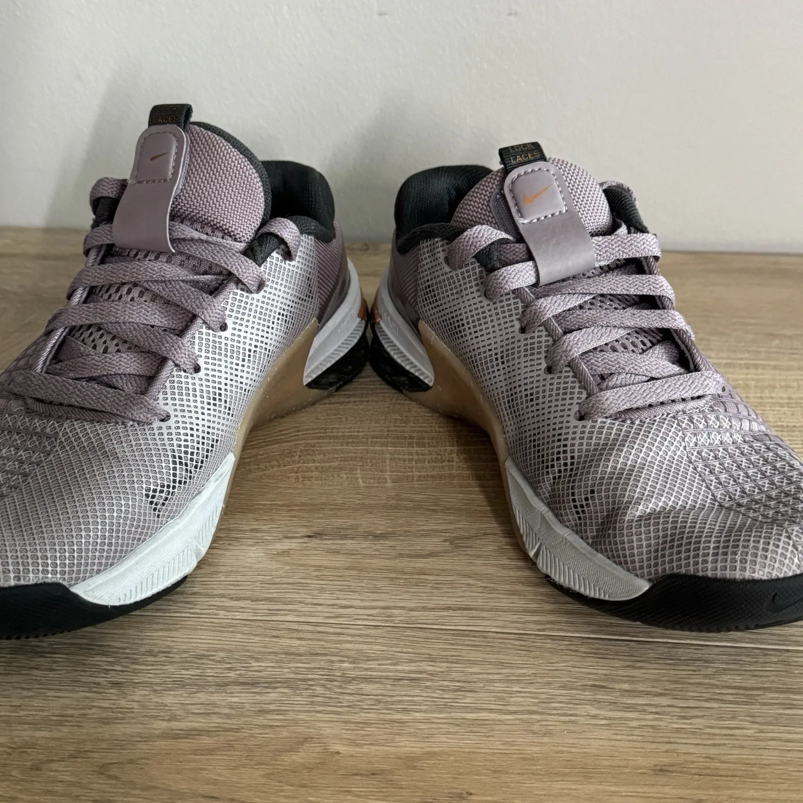 Nike‎ Metcon 8 Flyease React Training Shoes Women 6.5 Purple Orange Gym Sneaker - Image 5