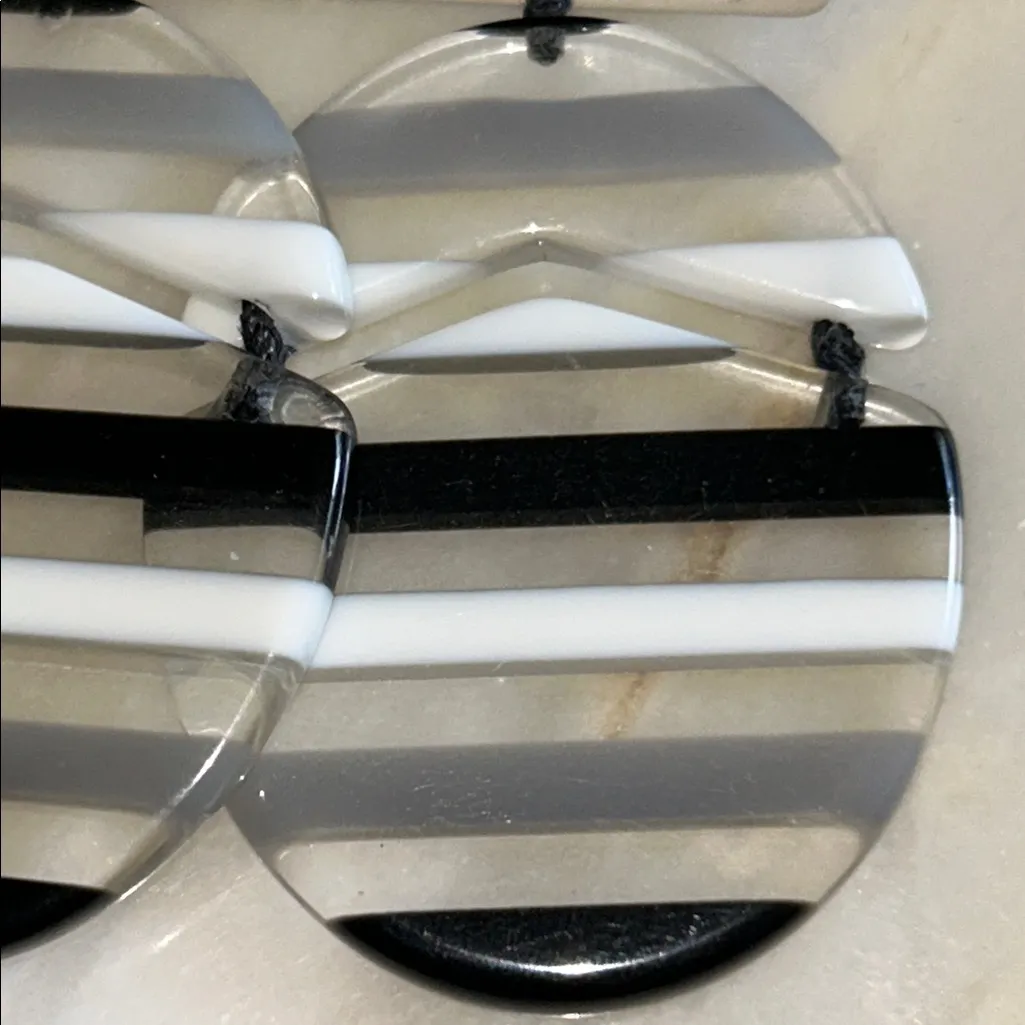 Chico’s‎ LELE Black White Lucite Drop Earrings NEW - Image 6