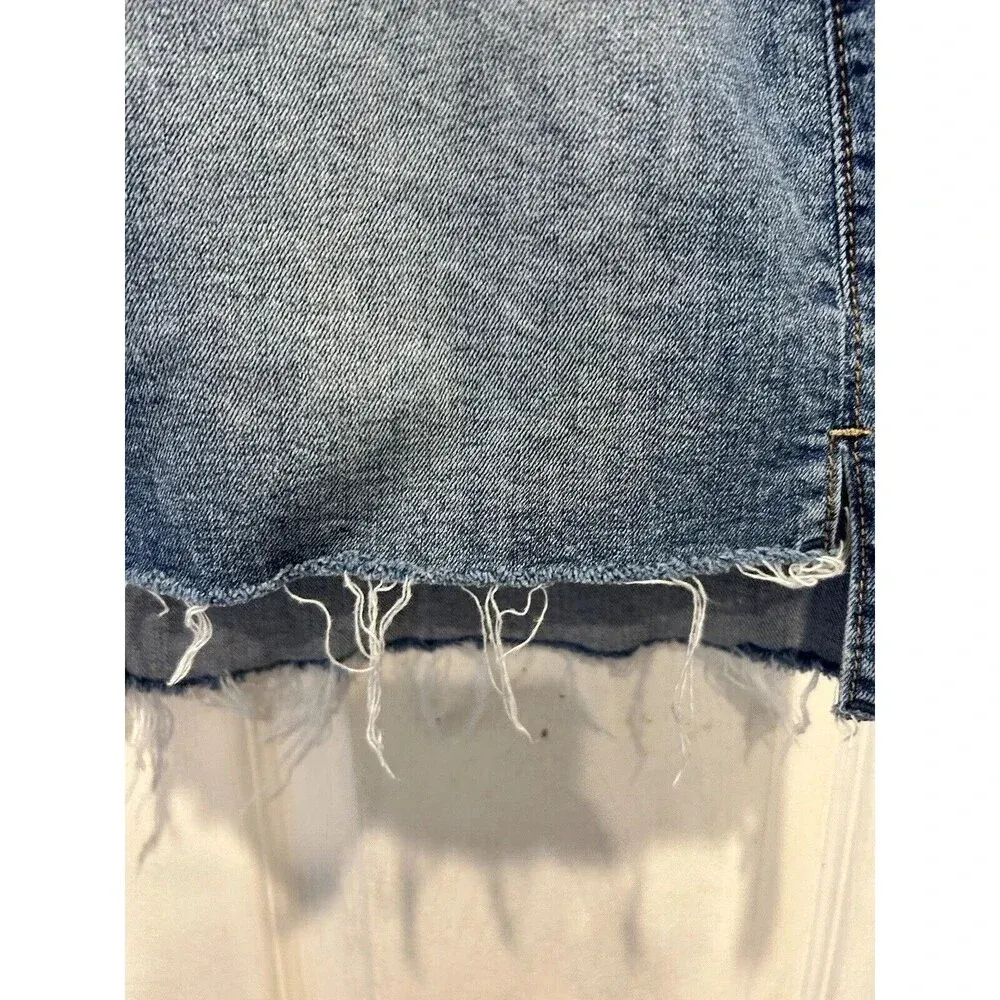 Silver Jeans Francy Mini Skirt‎ Womens 6 Blue Denim Mid Rise Raw Hem Zip Fly - Image 2