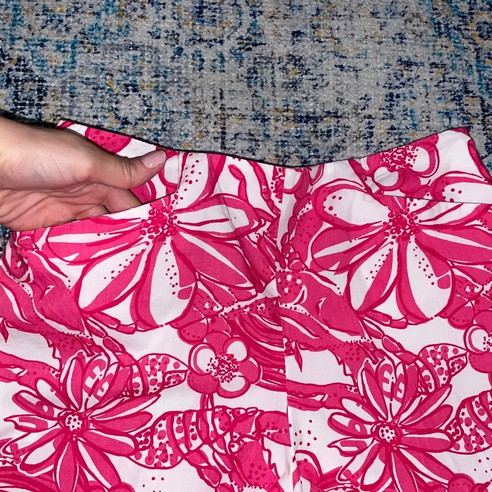 LILLY PULITZER jubilee shorts size 2 - Image 3