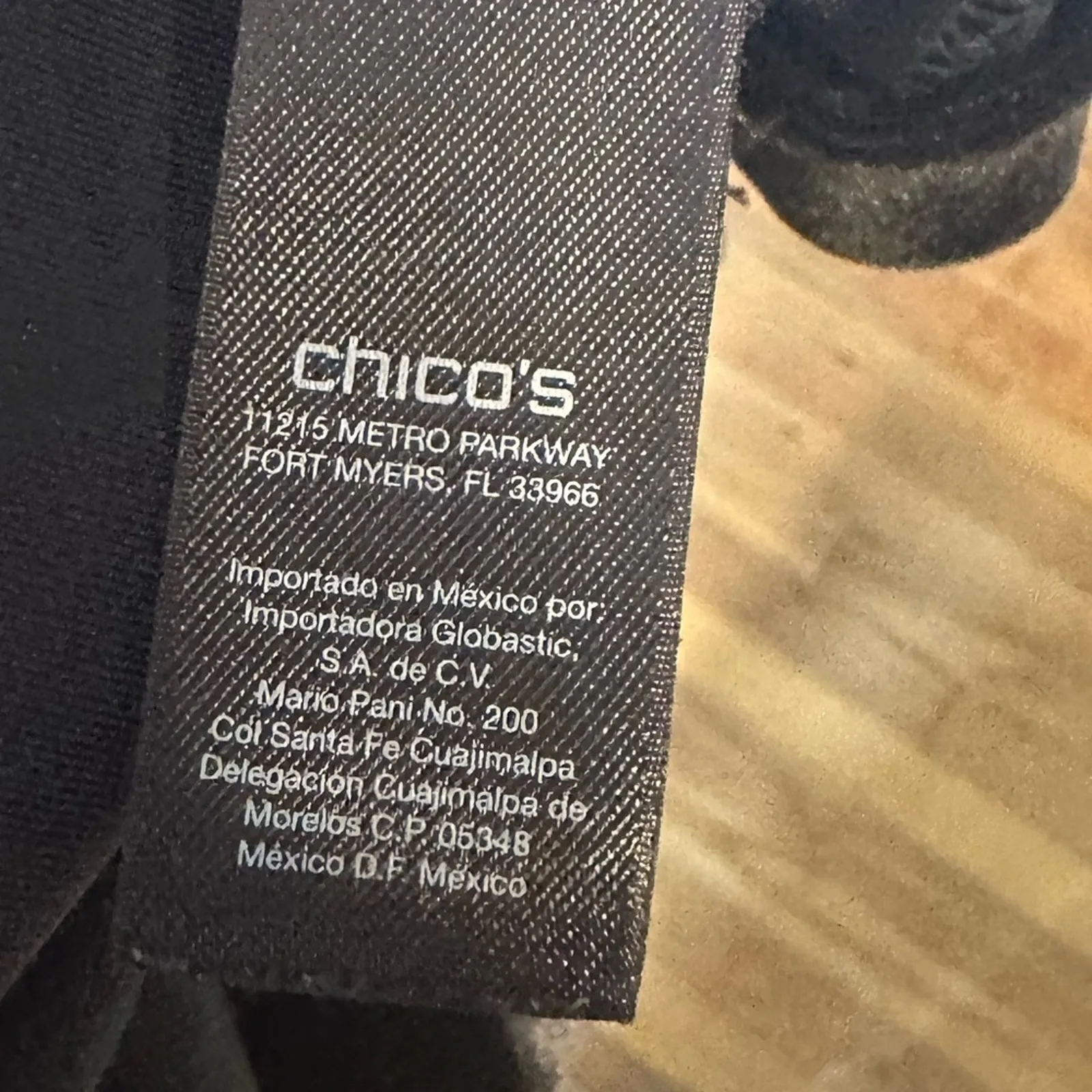 Chico’s Travelers Black Velvet Sleeveless Blouse – Luxe & Timeless - Image 6