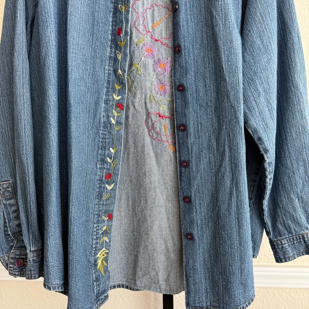 Coldwater Creek Blue Denim Shirt - Image 7