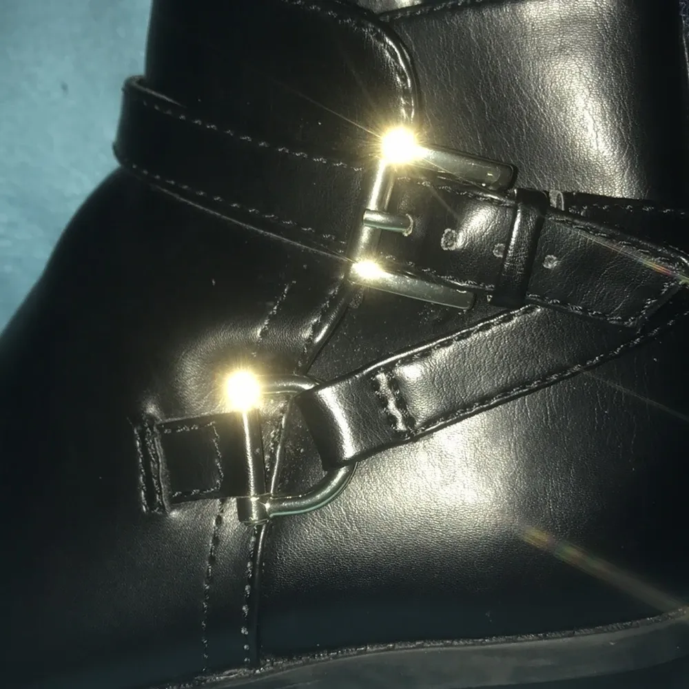 TOMMY HILFIGER Danni ankle boots horse-bit & buckle details black NEW size 8.5 M - Image 6