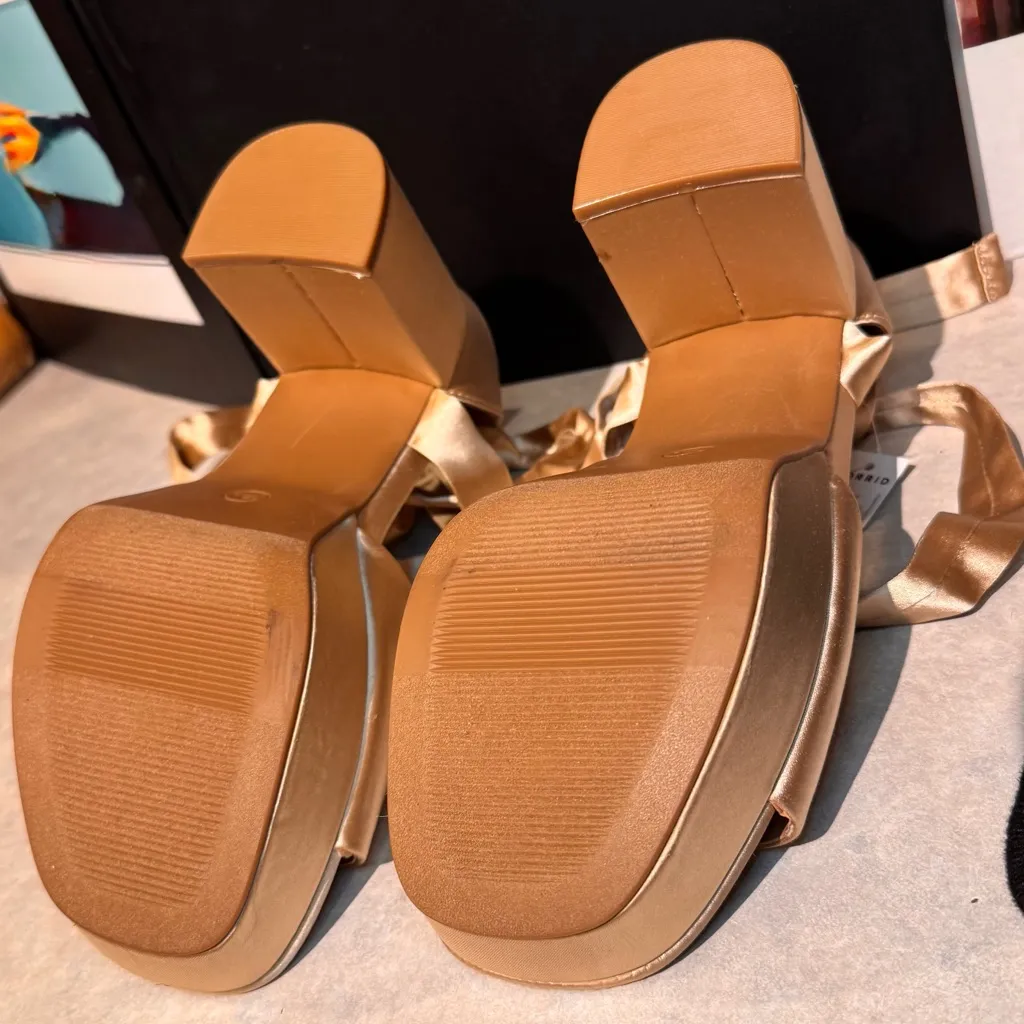 TORRID STRAPPY PLATFORM TAPERED HEEL (Champagne) - Image 11