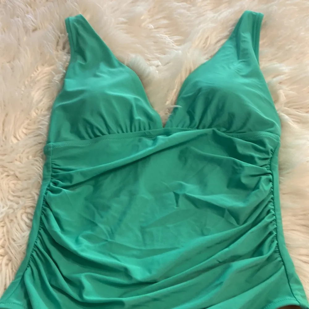 J.Crew size L Swim one piece  Swimsuit BNWOT see all photos color green - Image 12