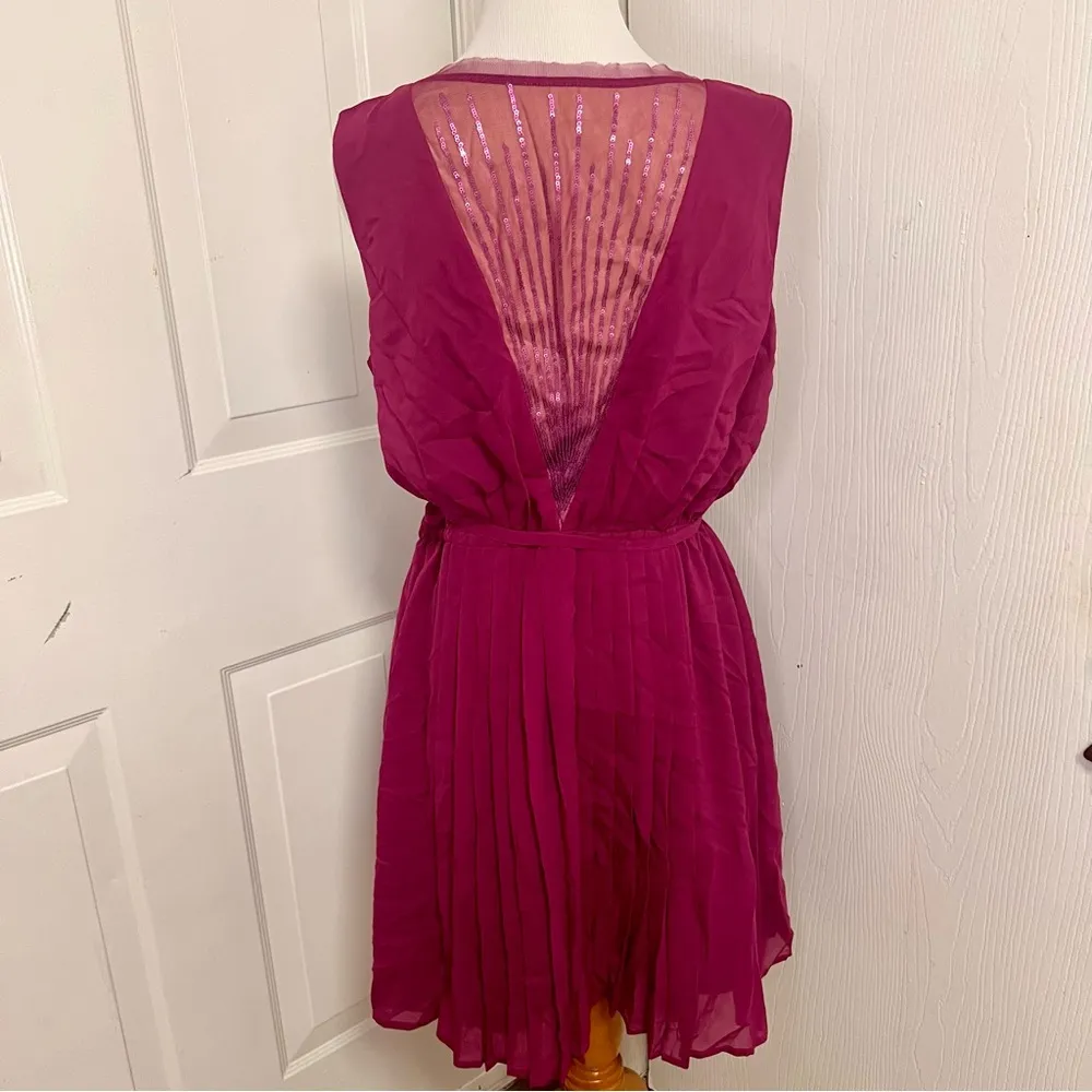 Jessica Simpson Fandango Pleated Sequin Dress - Image 6