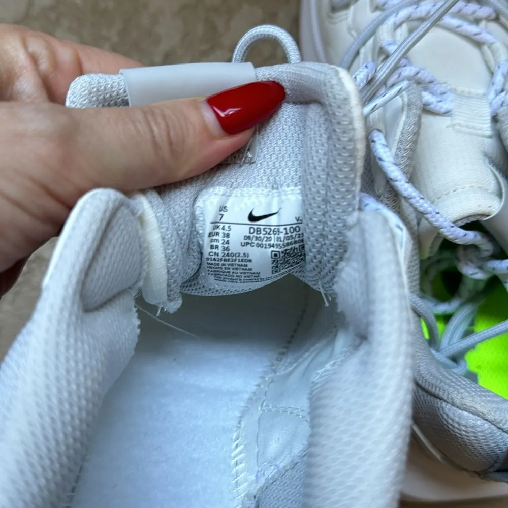 Wmns Air Max Viva 'Summit White' - Image 6