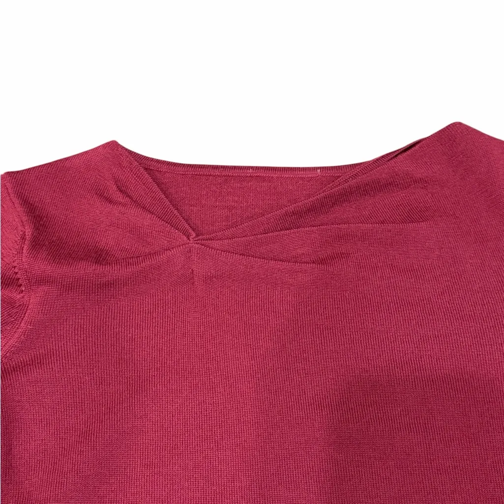 ❤️✨ Women’s Red Merino Wool Sweater Top – Size Small (Pit-to-Pit 17”) – EUC 🧶🌟 - Image 2