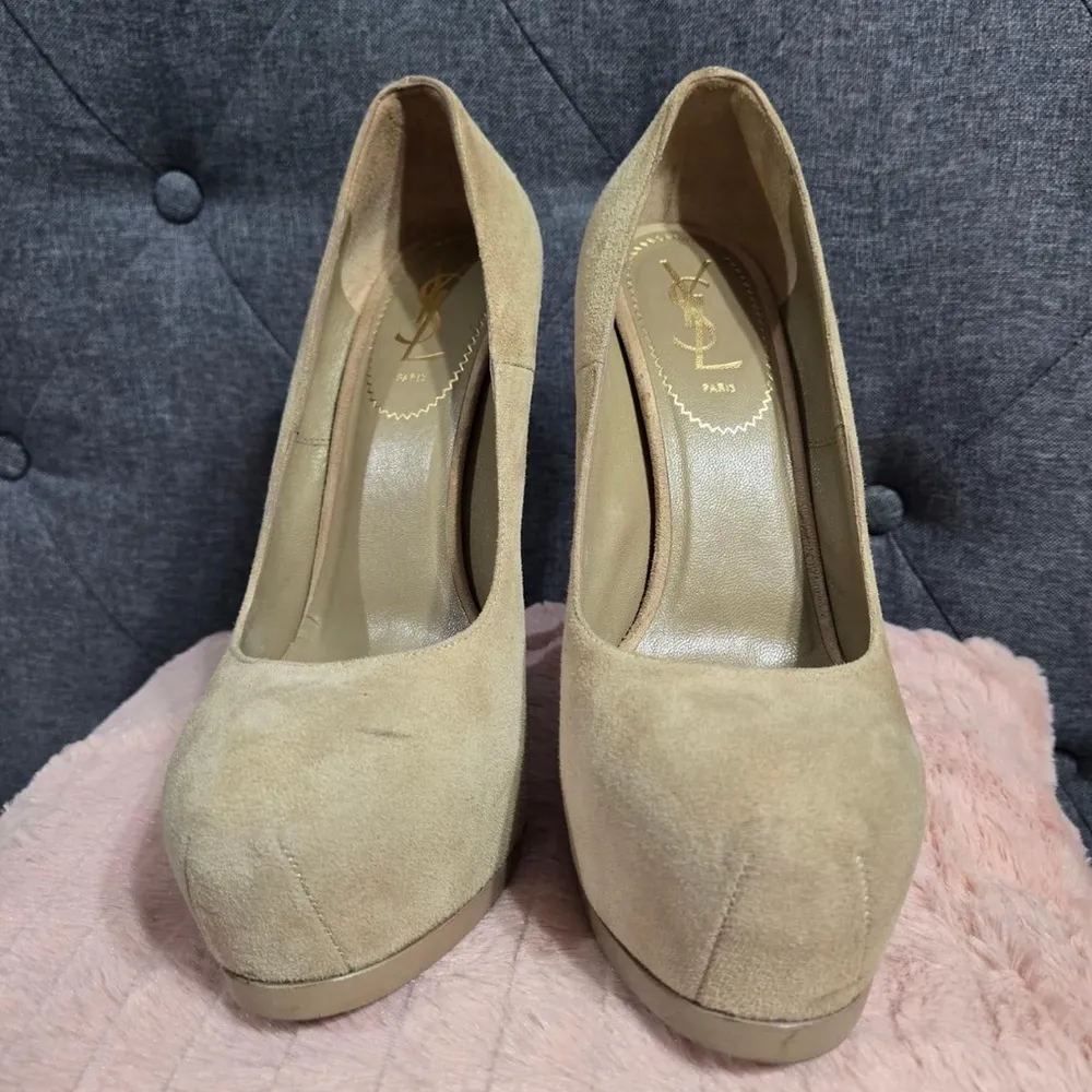 YSL Yves Saint Laurent Tribtoo Beige Suede Platform Pumps Heels - Image 3