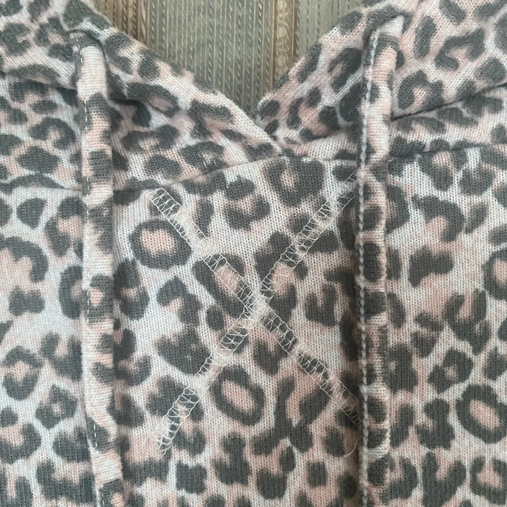 Collection Loungewear set of 2 hoodie and joggers - Image 7