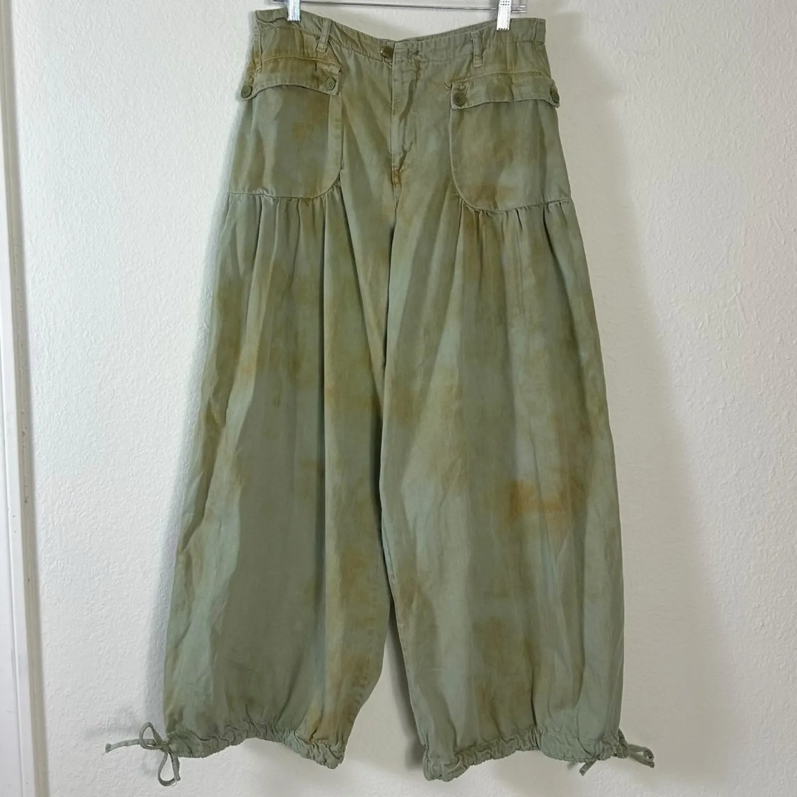 Free People Retro 70s Bohemian Wide Leg Lotus Tie-Dye Jeans Army Neutral Size 31 - Image 10