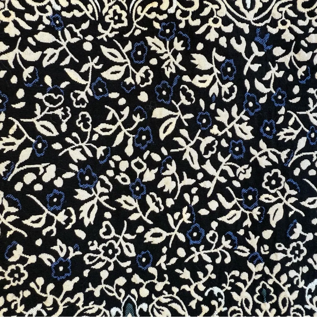 H&M floral brocade mini wrap style skirt in navy blue size 10 - Image 10