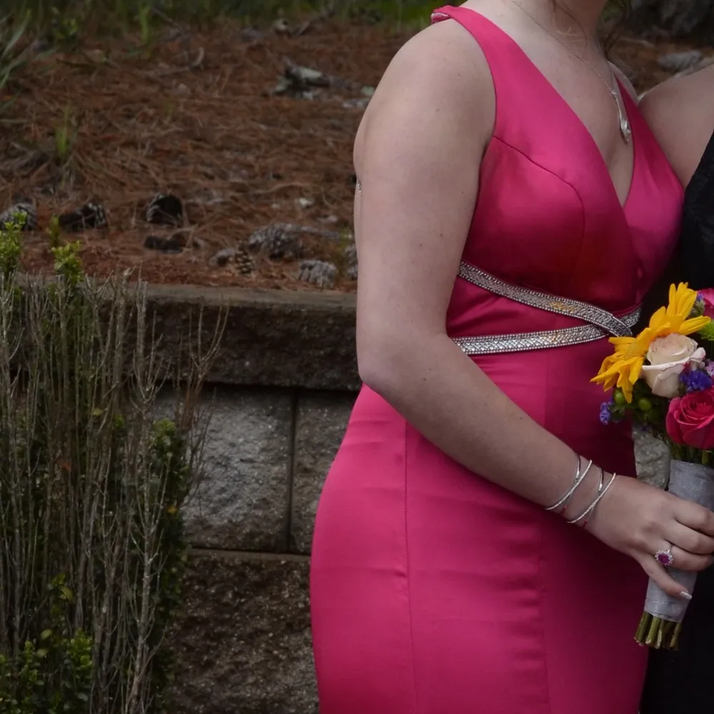 Pink prom dress! - Image 2