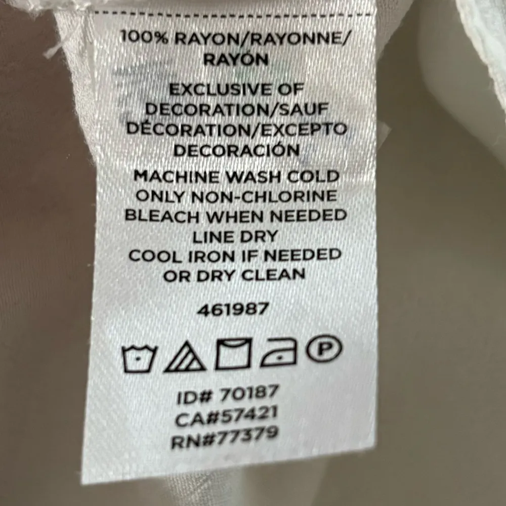 Ann Taylor Eyelet Sleeve Keyhole Blouse - Image 7