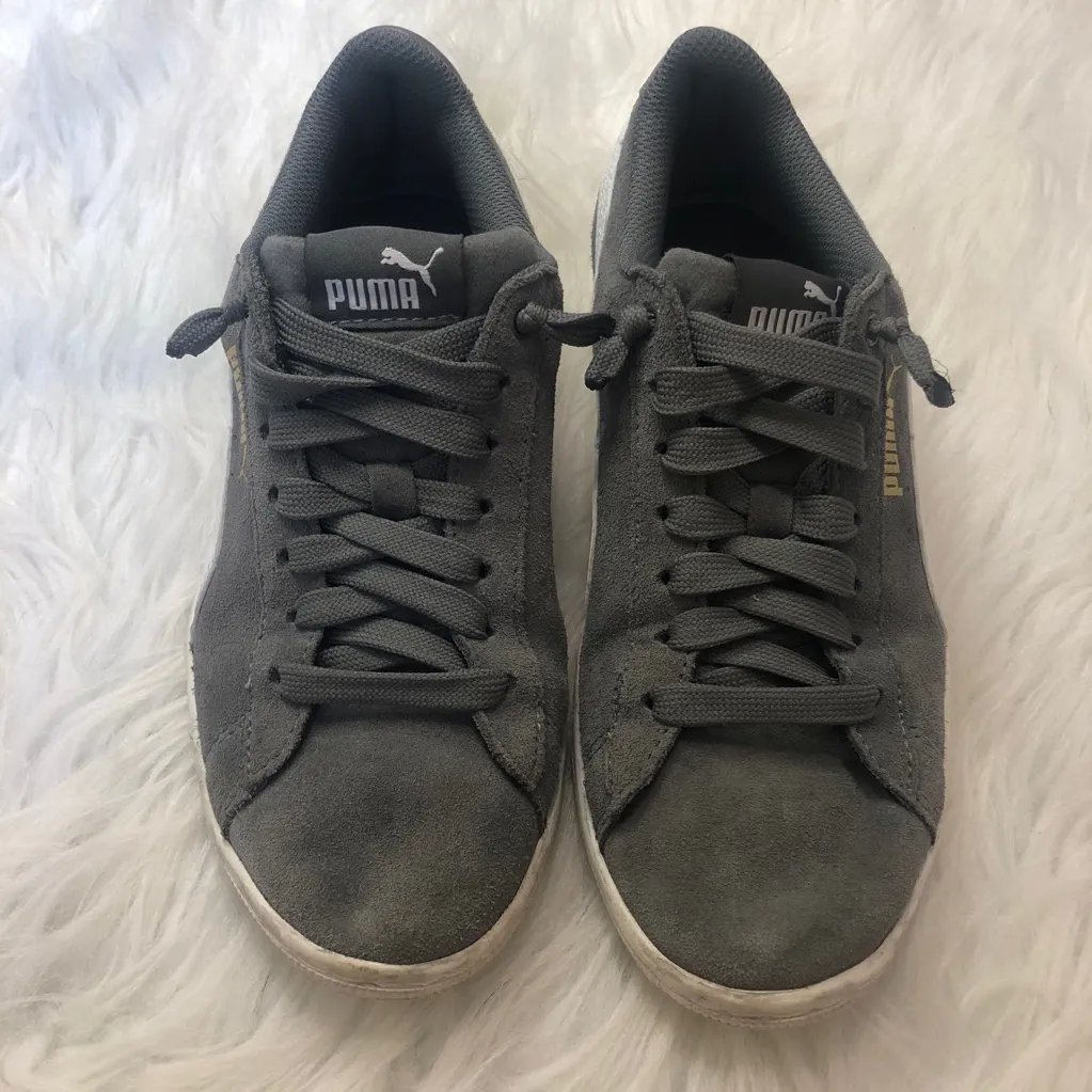 Puma Vikky Suede Shoes - Image 2