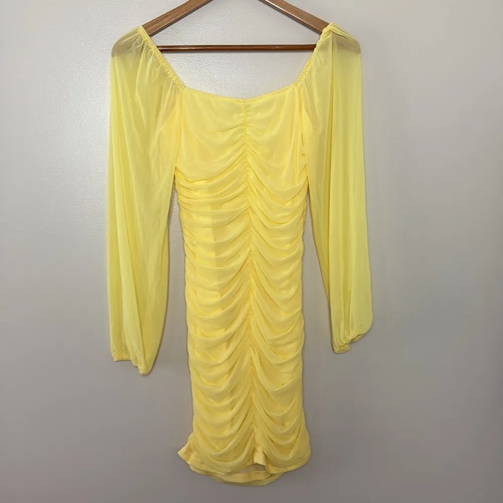 Pretty garden butter yellow mini dress long sheer sleeves ruched body Size S - Image 8