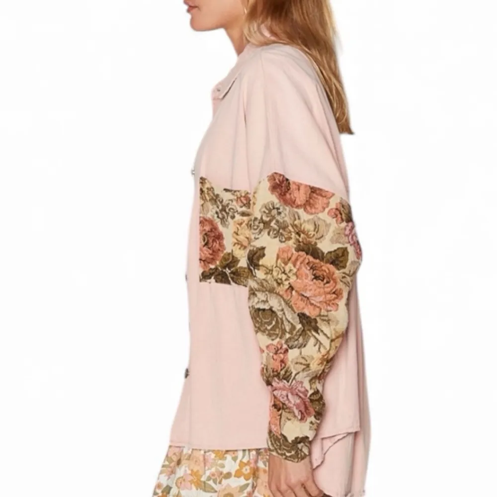 POL Blush Floral Contrast Jacquard Long Sleeve Button Down Shacket Size Small - Image 12