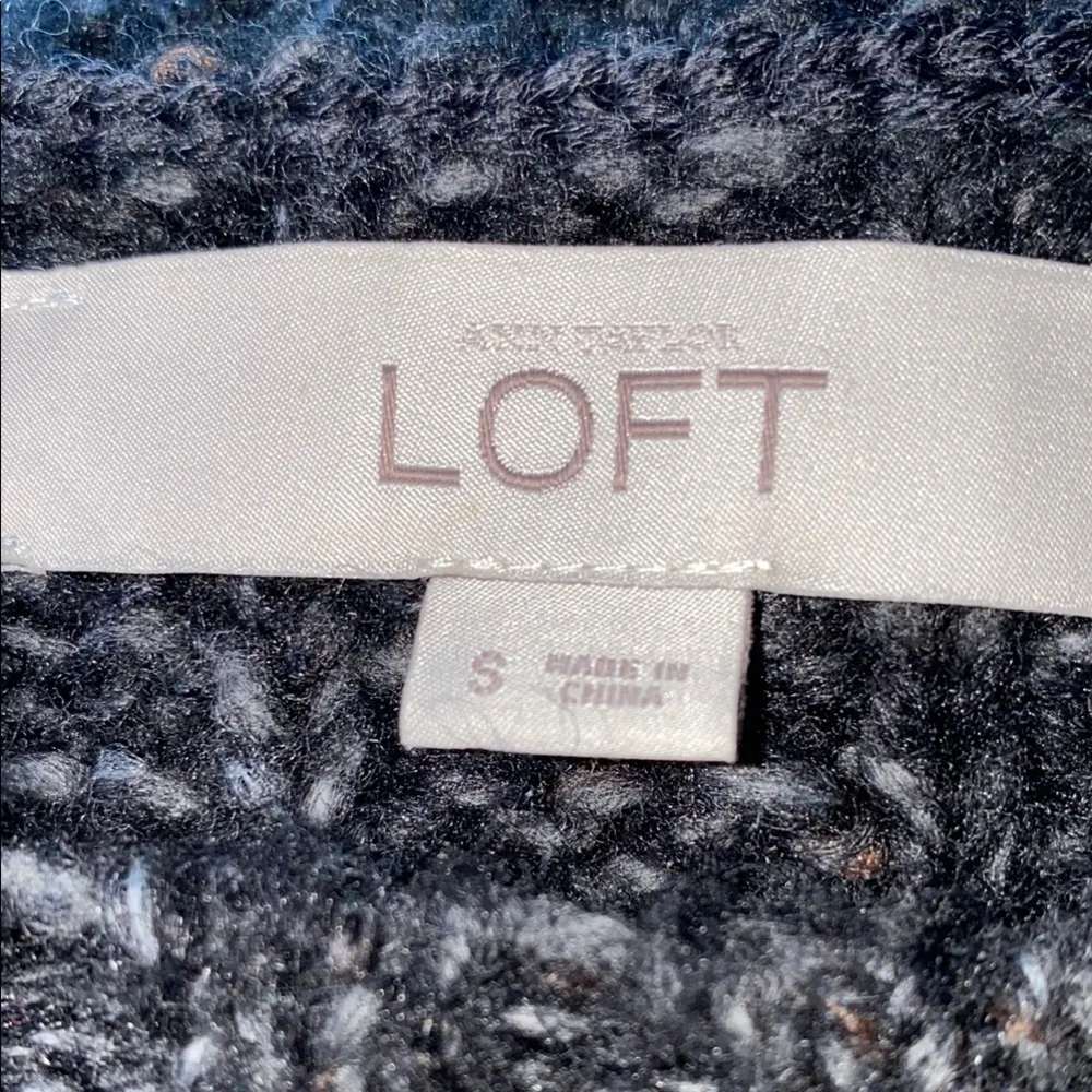 LOFT ANN TAYLOR cable knit fuzzy chunky long sleeve zip detail pullover size S - Image 5