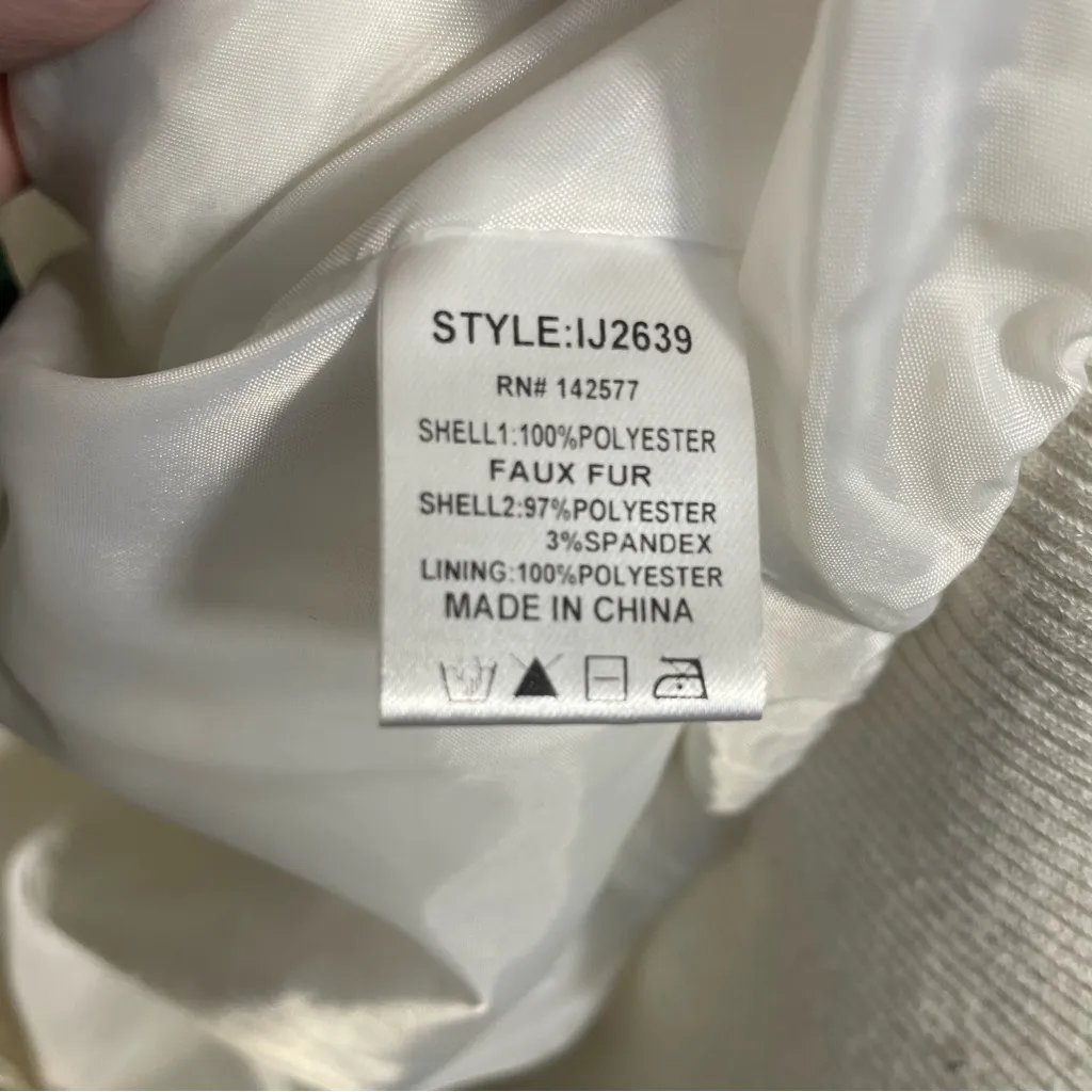 IRIS Faux Fur Zip Bomber Jacket Off White Size large - Image 4