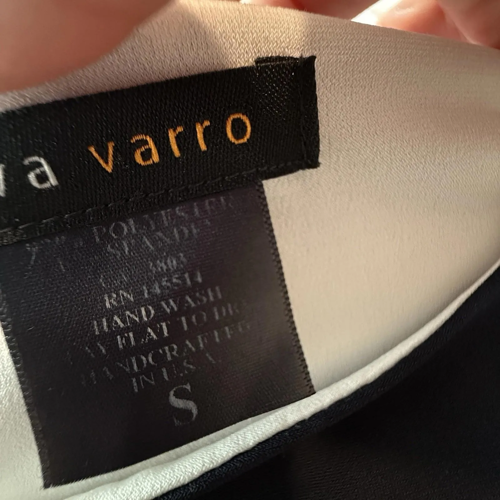 Eva Varro White Black Tunic Shirt Top Sz S Small Ocean Fish Crab Shells - Image 2