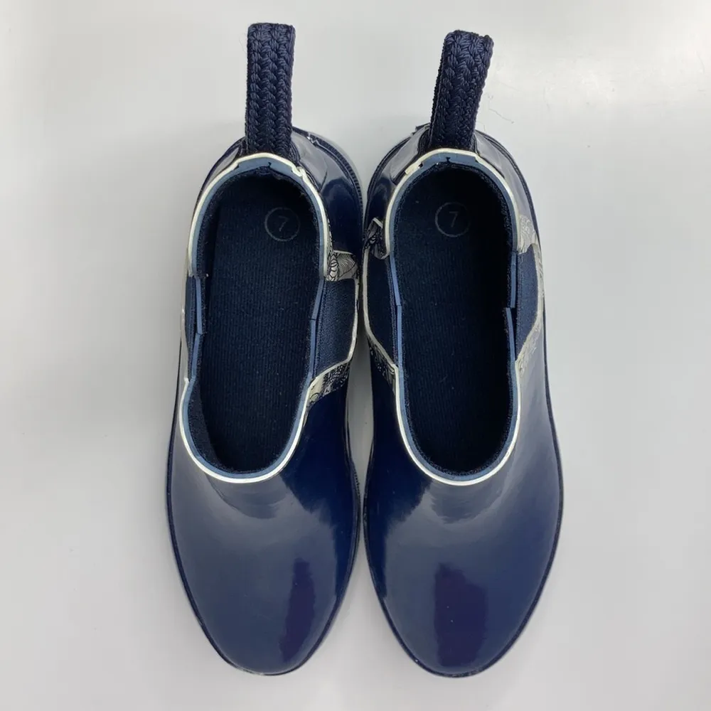 Sakroots navy rhyme ankle rain boots‎ size 7 - Image 7