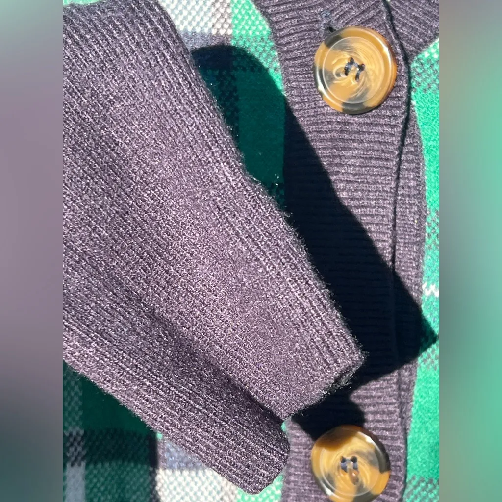 Marled Plaid Green and Navy Women's Sweater cardigan In Size M Size M - Image 7