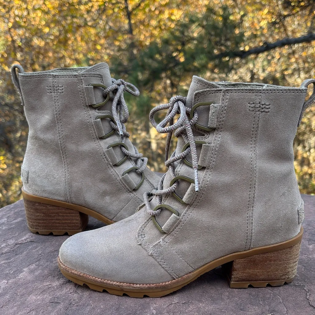 Sorel Cate Size 6.5/37.5 Women's Lace Up Ankle Boots Taupe Tan Suede Leather - Image 2