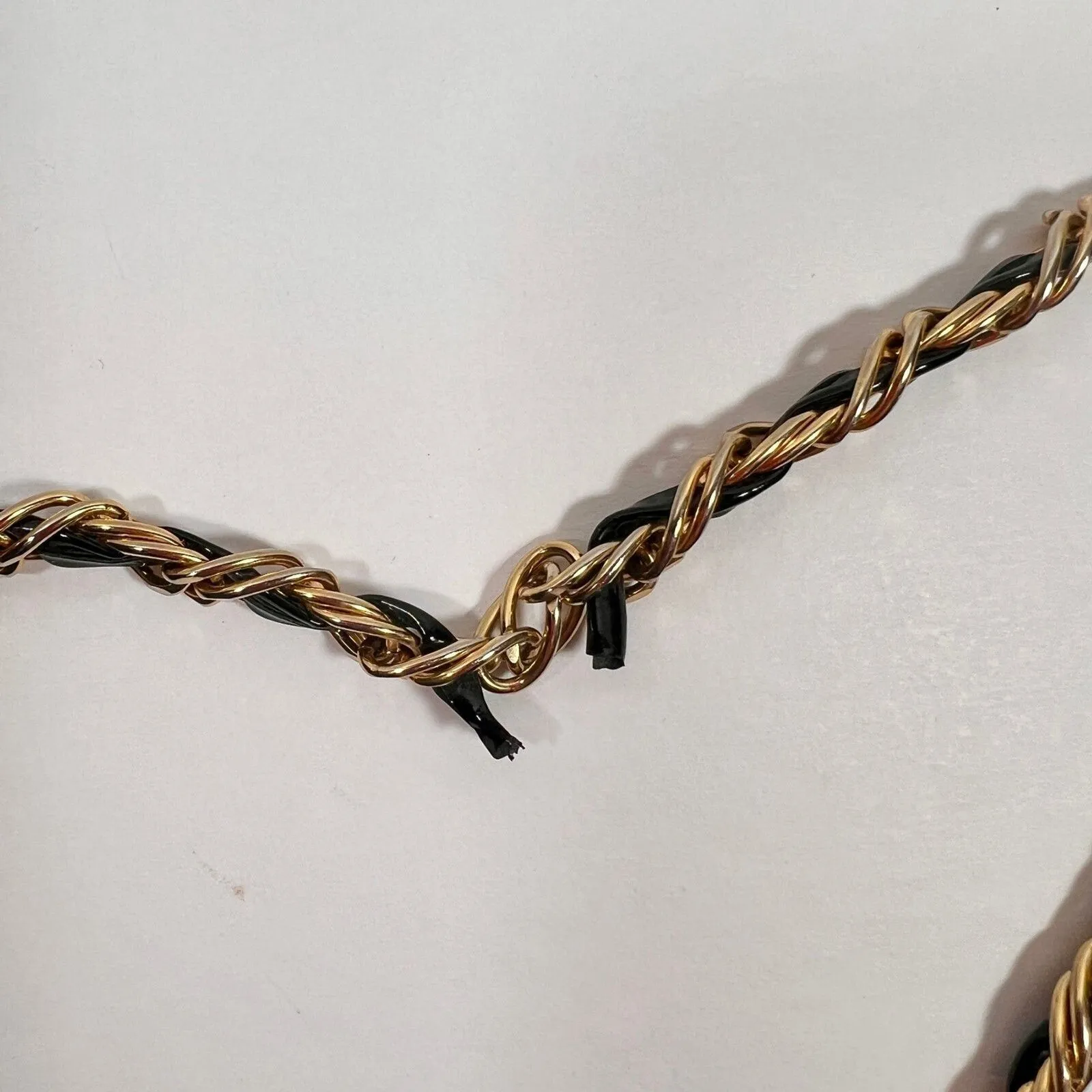 Jay Herbert VTG black patent leather crossbody bag tassel chain strap - Image 5