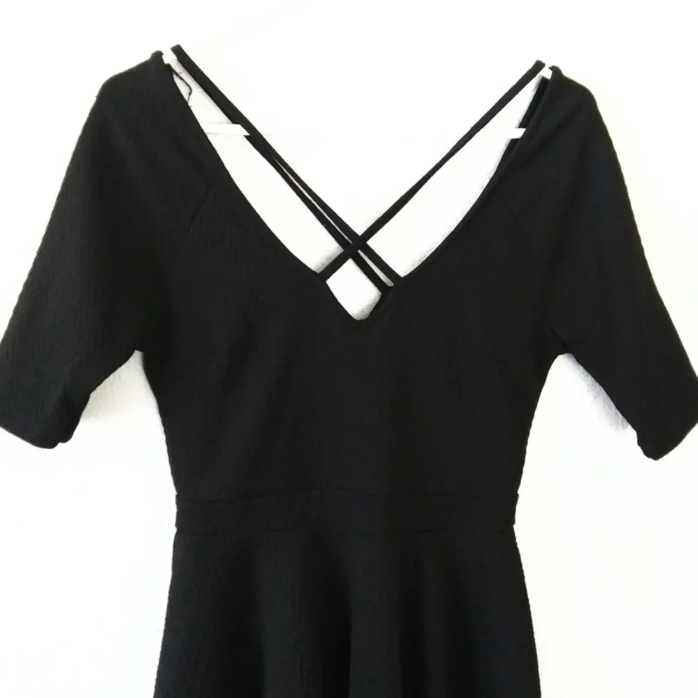 Black Swan fit and flare criss cross knit black cocktail dress women Size Small - Image 11